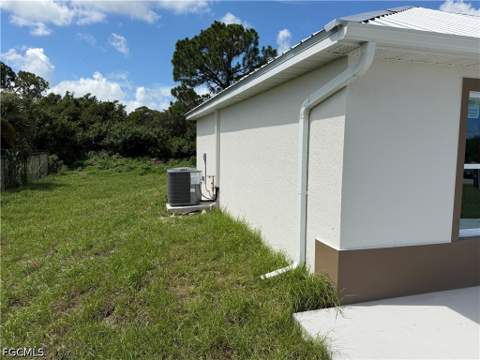 105 Concord Loop, Labelle FL - photo 18 of 20