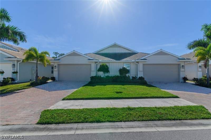 2 bedroom Attached at 1152 Enbrook Loop, Enbrook, Naples — photo 2