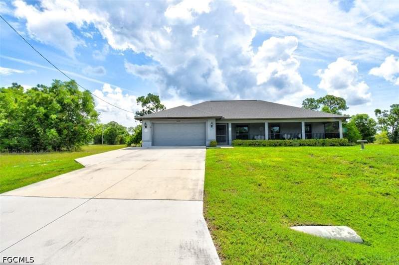 4 bedroom SingleFamilyResidence at 4725 Old Burnt Store Rd N, Cape Coral, Cape Coral — photo 2