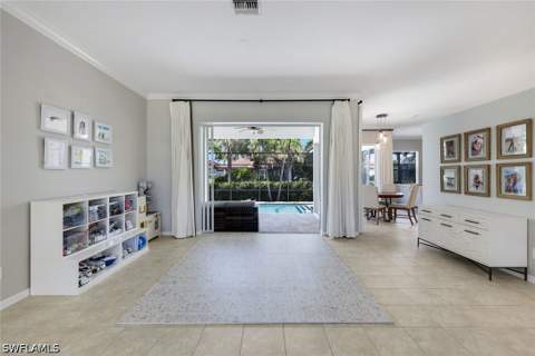 8748 S Lake Cir, Fort Myers FL - photo 6 of 44