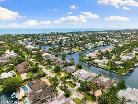 605 21st Ave S, Naples FL - photo 6 of 13