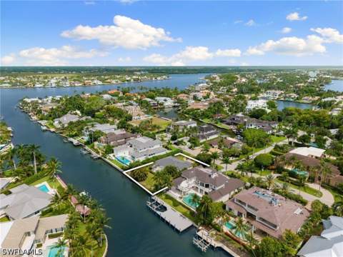 605 21st Ave S, Naples FL - photo 9 of 13