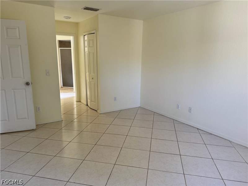4 bedroom SingleFamilyResidence at 934 Garnet Ave, Lehigh Acres, Lehigh Acres — photo 2