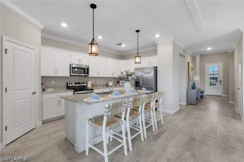 11491 Timber Creek Dr, Fort Myers FL - photo 6 of 43