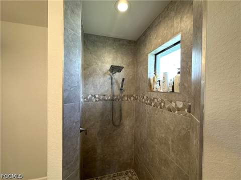 3308 37th St SW, Lehigh Acres FL - photo 16 of 34
