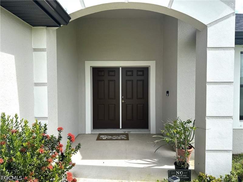 3 bedroom SingleFamilyResidence at 3308 37th St SW, Lehigh Acres, Lehigh Acres — photo 4