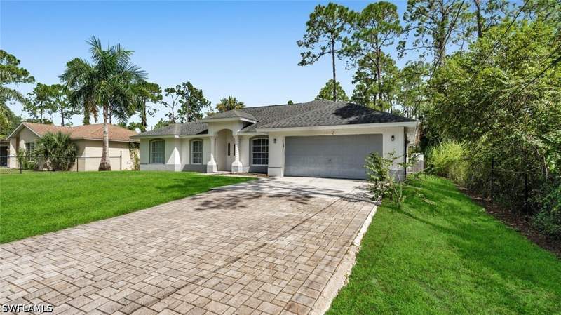 4 bedroom SingleFamilyResidence at 2071 20th Ave NE, Golden Gate Estates, Naples — photo 2
