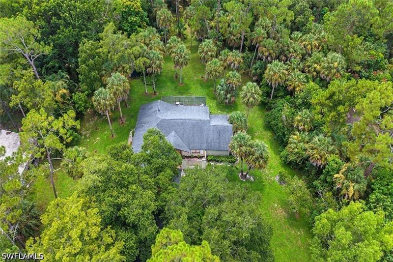 3 bedroom SingleFamilyResidence at 6040 Lancewood Way, Logan Woods, Naples — photo 3