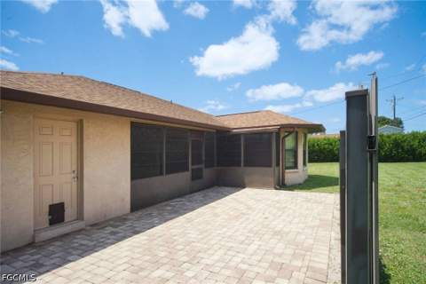 1301 SE 26th Ter, Cape Coral FL - photo 17 of 24