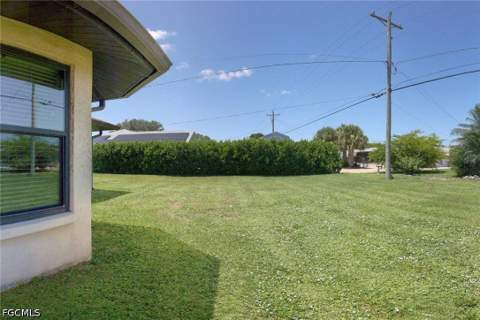 1301 SE 26th Ter, Cape Coral FL - photo 23 of 24