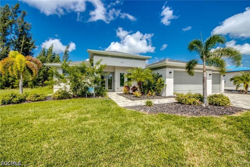 3 bedroom SingleFamilyResidence at 2256 SW 20th AVE, CAPE CORAL, Cape Coral — photo 2
