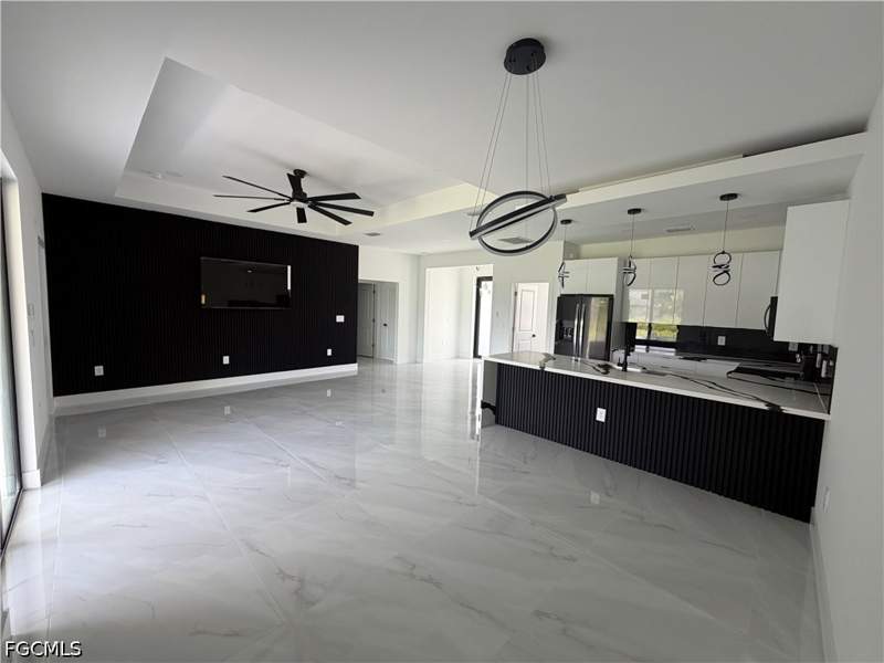 4 bedroom SingleFamilyResidence at 6042 Langdon Ave, Fort Myers, Fort Myers — photo 3