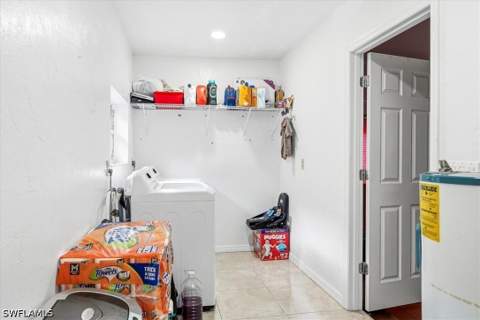 630 1st St SW, Naples FL - photo 22 of 39