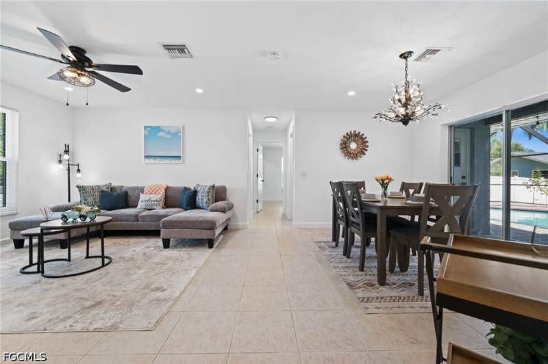 3 bedroom SingleFamilyResidence at 6060 Macbeth Ln, Island Park Woodlands, Fort Myers — photo 5