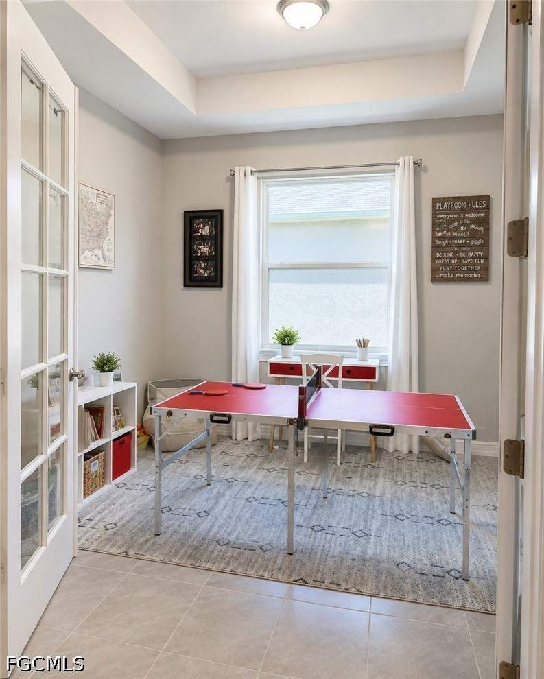 3 bedroom SingleFamilyResidence at 18244 Everson Miles Cir, Brightwater, North Fort Myers — photo 5