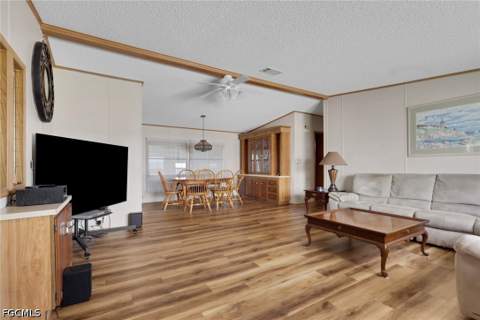 9258 Desoto Dr, North Fort Myers FL - photo 6 of 31