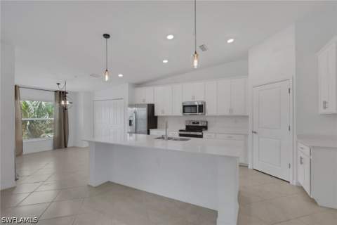 6031 Ellerston Way 1925, Immokalee FL - photo 8 of 40