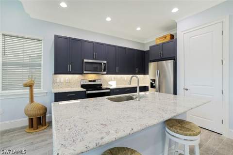 7139 Cayo Coco Ln, Naples FL - photo 11 of 40