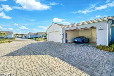 7139 Cayo Coco Ln, Naples FL - photo 23 of 40