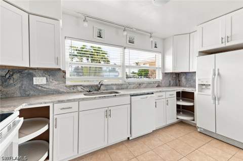 5224 Tower Dr, Cape Coral FL - photo 14 of 46