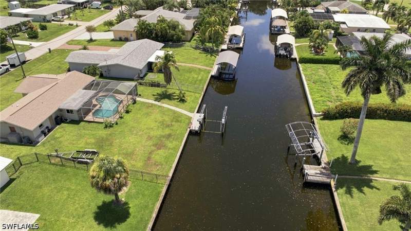 2 bedroom SingleFamilyResidence at 5224 Tower Dr, Cape Coral, Cape Coral — photo 3
