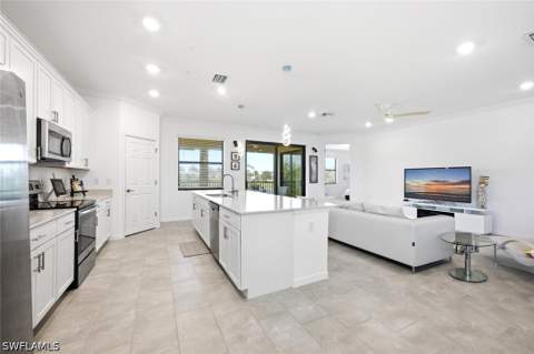 2352 Anguilla Dr 201, Naples FL - photo 11 of 44