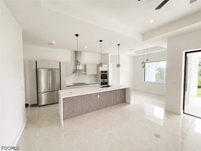 4 bedroom SingleFamilyResidence at 447 Rathburn St, Lehigh Acres, Lehigh Acres — photo 3