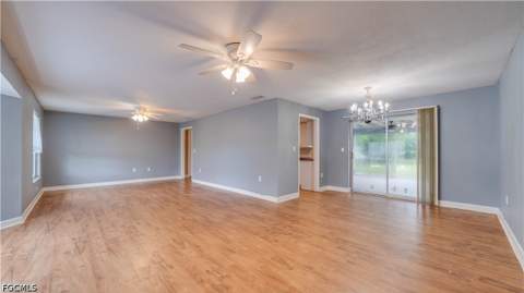 909 SE 27th St, Cape Coral FL - photo 8 of 25