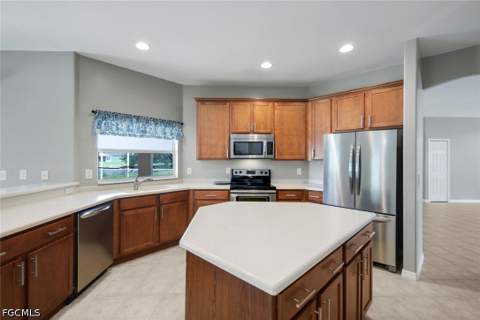 2563 Nature Pointe Loop, Fort Myers FL - photo 10 of 27