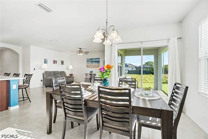 3 bedroom SingleFamilyResidence at 1813 NW 24th Pl, Cape Coral, Cape Coral — photo 2