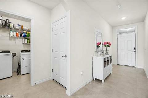 1813 NW 24th Pl, Cape Coral FL - photo 8 of 38