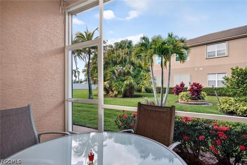 3 bedroom Condominium at 13981 Lake Mahogany Blvd 2513, Reflection Lakes, Fort Myers — photo 2