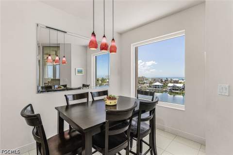 4192 Bay Beach Ln 872, Fort Myers Beach FL - photo 14 of 50