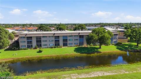 5435 Rattlesnake Hammock #E107, Naples FL - photo 14 of 18