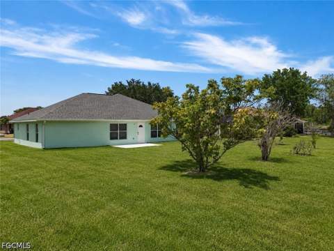 8141 Liriope Loop, Lehigh Acres FL - photo 16 of 17