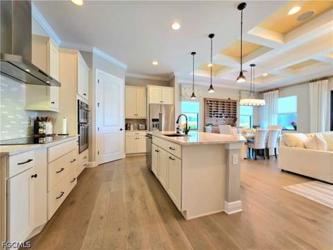 11624 Onyx Cir, Fort Myers FL - photo 14 of 43