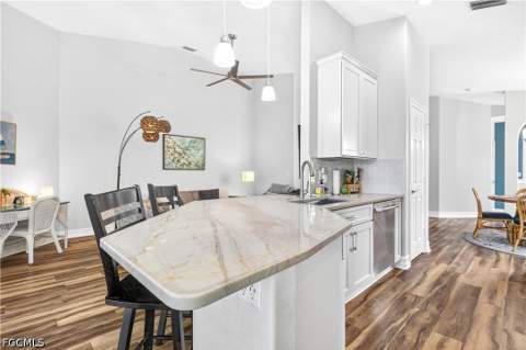5610 Cape Harbour Dr 201, Cape Coral FL - photo 13 of 42