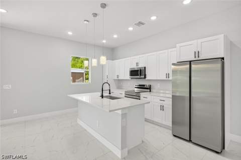 525 Genesee Ave S, Lehigh Acres FL - photo 12 of 31