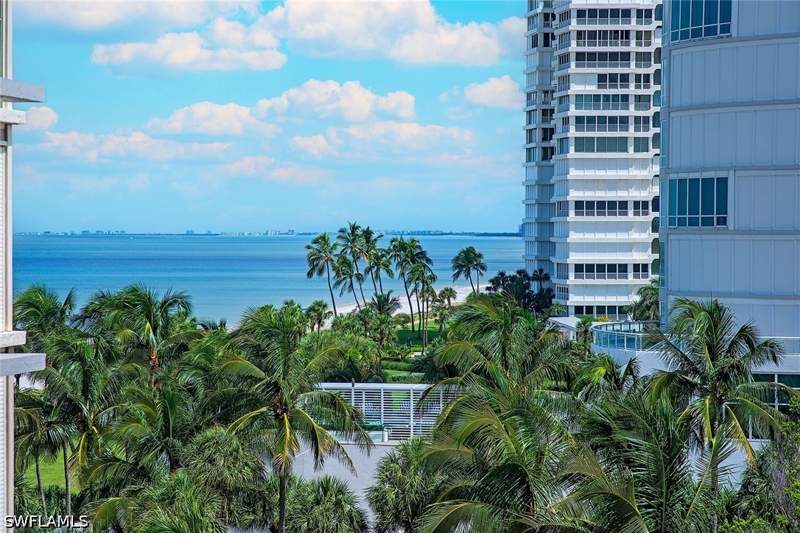 2 bedroom Condominium at 4051 Gulf Shore Blvd N 706, La Mer, Naples — photo 4