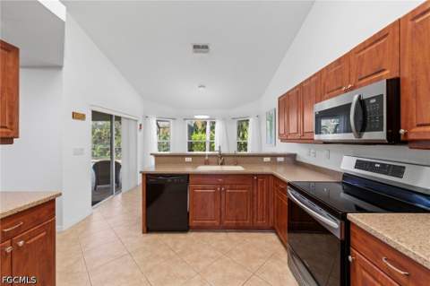 4930 SW 27th Ave, Cape Coral FL - photo 11 of 38