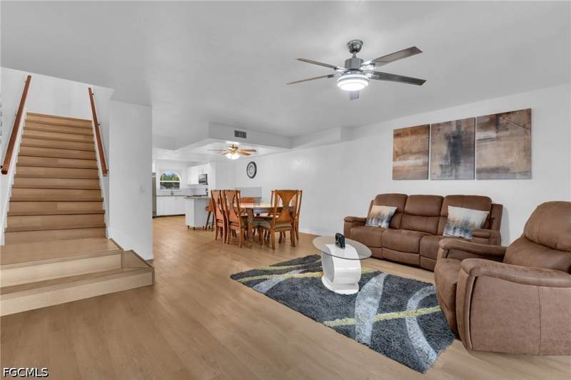2 bedroom Townhouse at 28 Cosmopolitan Dr 16, Sunset Lake Condo, Lehigh Acres — photo 5