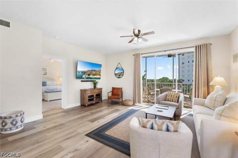 4321 Bay Beach Ln 634, Fort Myers Beach FL - photo 15 of 38