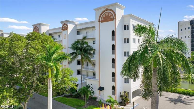 2 bedroom Condominium at 4321 Bay Beach Ln 634, Casa Marina, Fort Myers Beach — photo 5