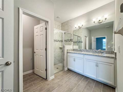 512 NW 25th Ave, Cape Coral FL - photo 24 of 42