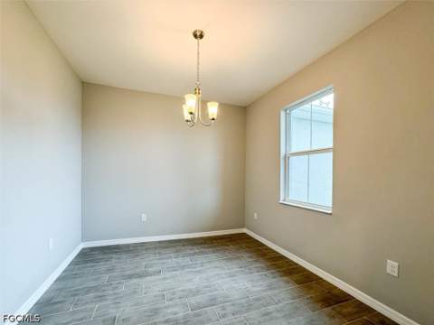 512 NW 25th Ave, Cape Coral FL - photo 7 of 42