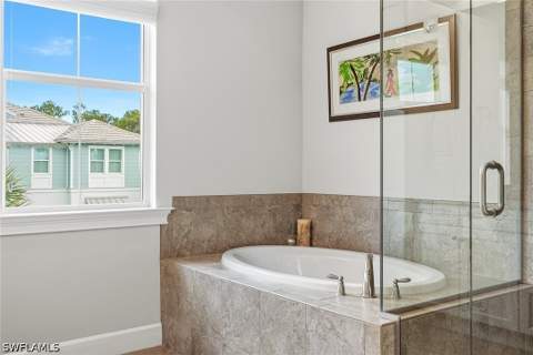 6561 Dominica Dr 201, Naples FL - photo 22 of 43