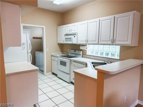 10704 Rio Mar Cir, Estero FL - photo 18 of 50