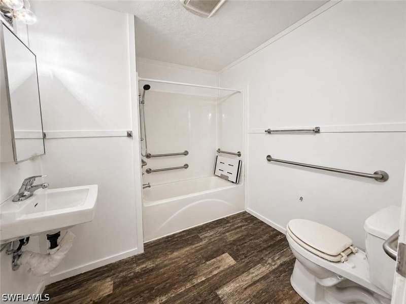 3 bedroom ManufacturedHome at 385 S Lindero St, Montura Ranch Estates, Montura Ranches — photo 2