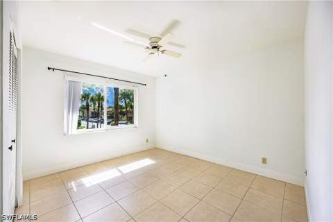 4230 Jack Frost Ct 4402, Naples FL - photo 17 of 27