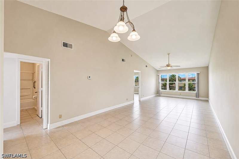 2 bedroom Condominium at 4230 Jack Frost Ct 4402, Winterpark, Naples — photo 4